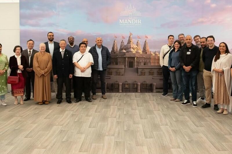 Rencontre à BAPS Mandir